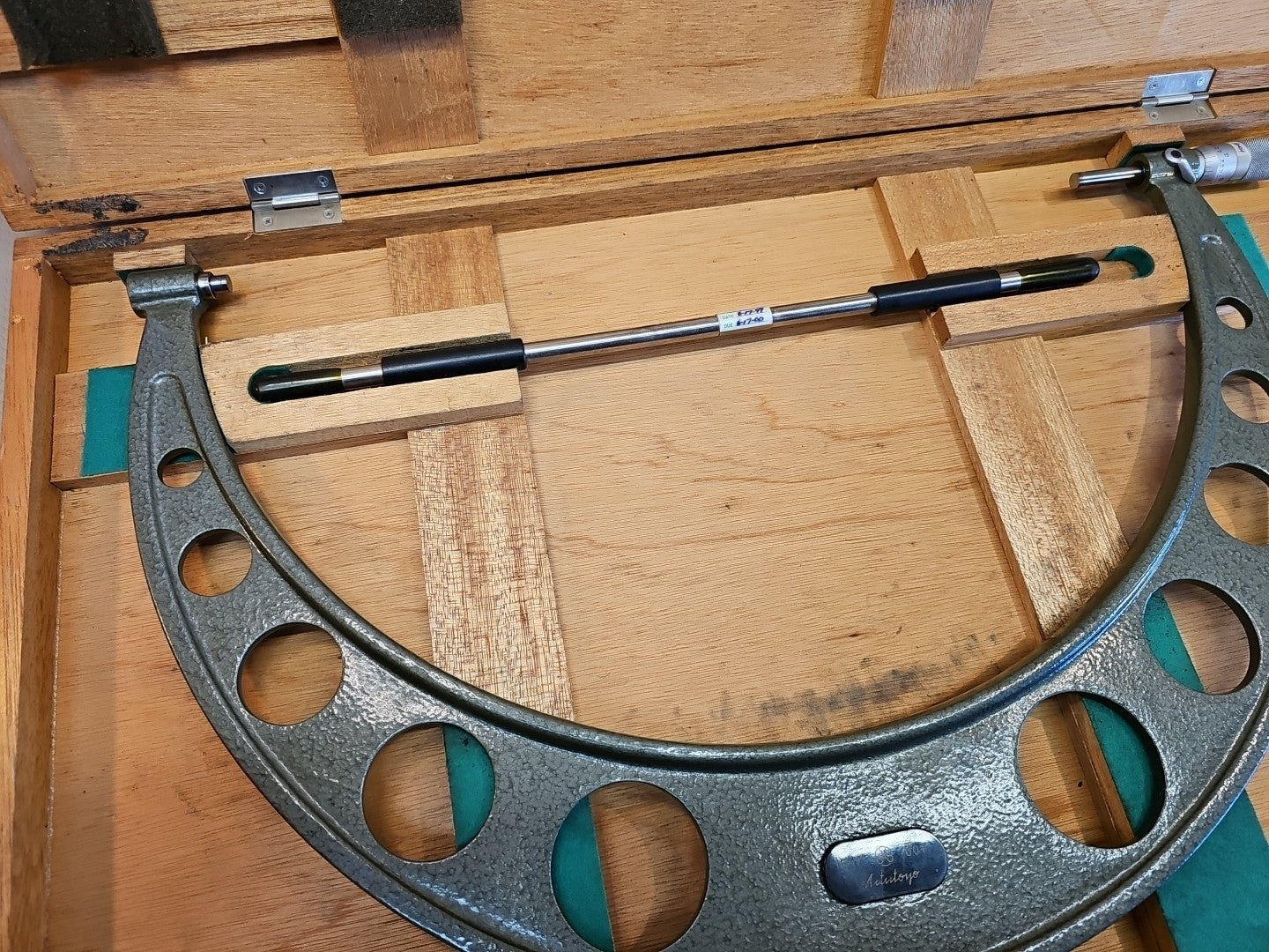 Mitutoyo 103-193 103 Series 16 to 17" SAE Mechanical Outside Micrometer *MINTY!*