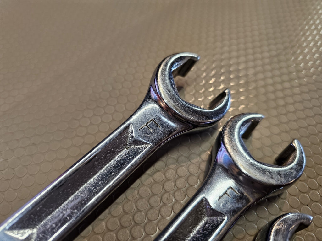 Snap On 4 Pc Double End Flare Nut Wrench Set 1/4 13/16 6Pt Line Wrench Set SAE