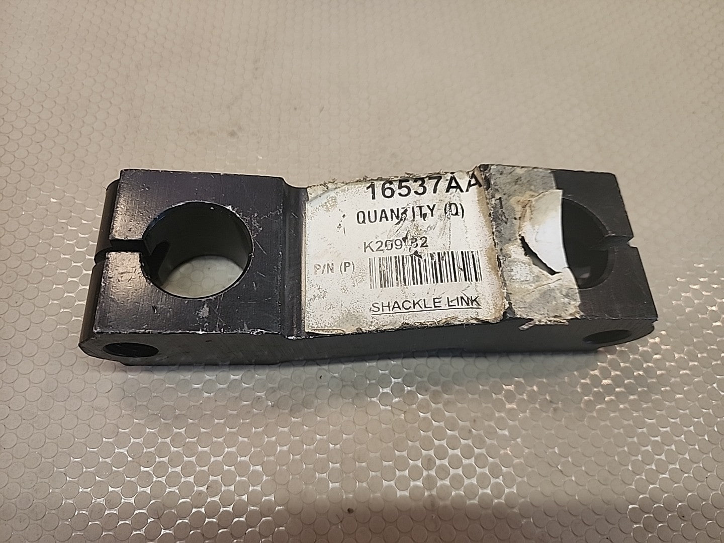 16537AA SIDE BAR LEAF SPRING SHACKLE LINK OEM PETERBILT/KENWORTH