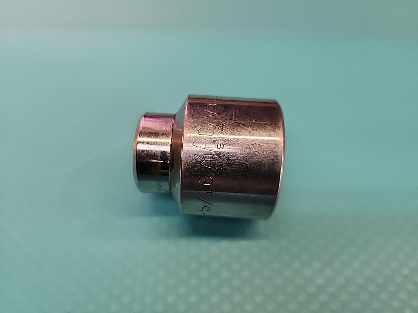Mac Tools V422 SAE 1-5/16" Shallow Chrome Socket 1/2" Drive 12pt USA