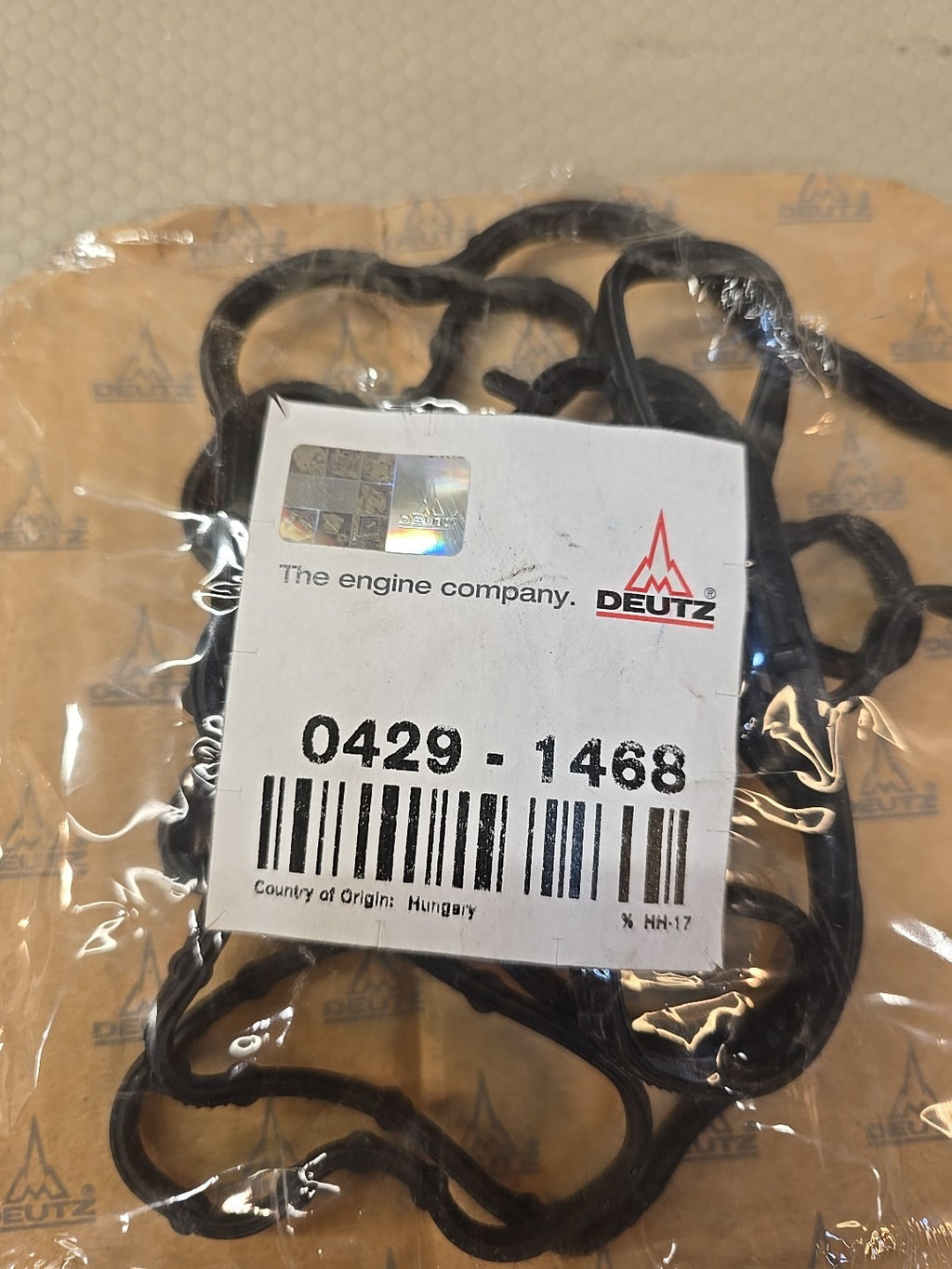 OEM Deutz TCD2013 Cylinder Head Cover Gasket 0429-1468 Excavator Engine Parts