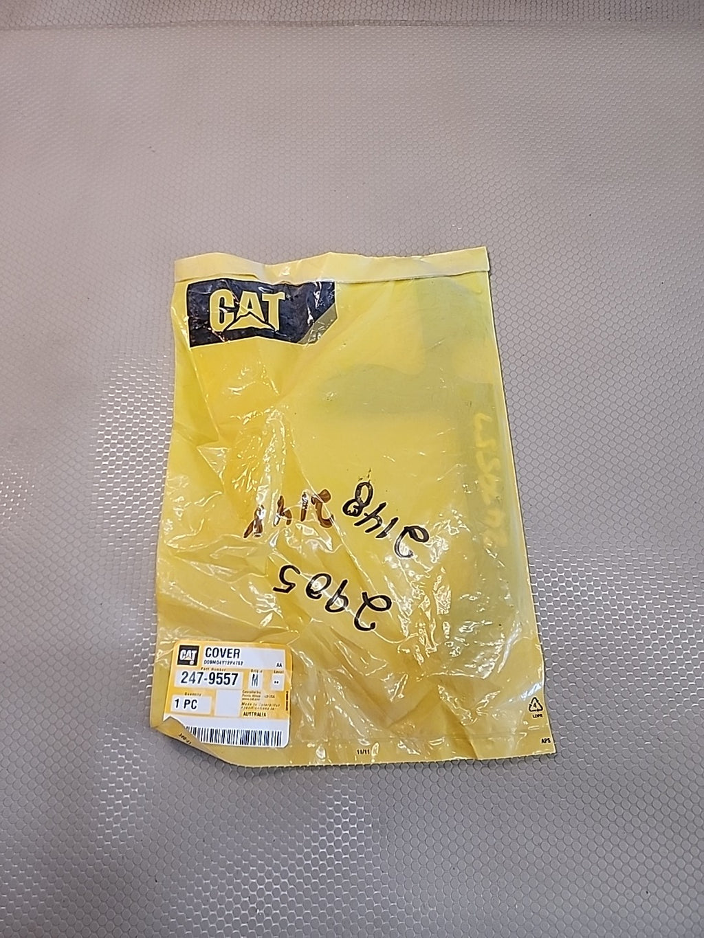 Caterpillar 247-9557 OEM Cover – Genuine CAT Replacement Part, New