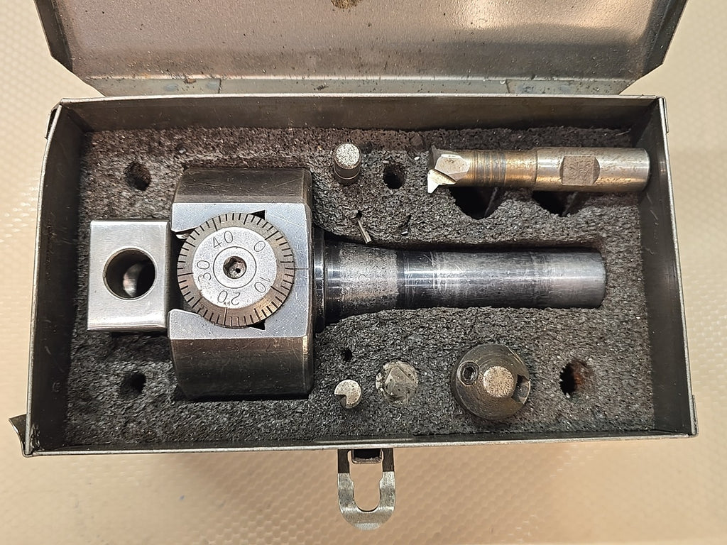 BRIDGEPORT No. 2 Boring Head R8 Shank W/ Storage Case