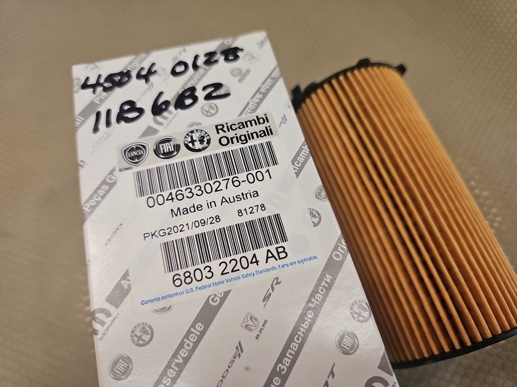 New Genuine Mopar Element Oil Filter And Oring OE 68032204AB