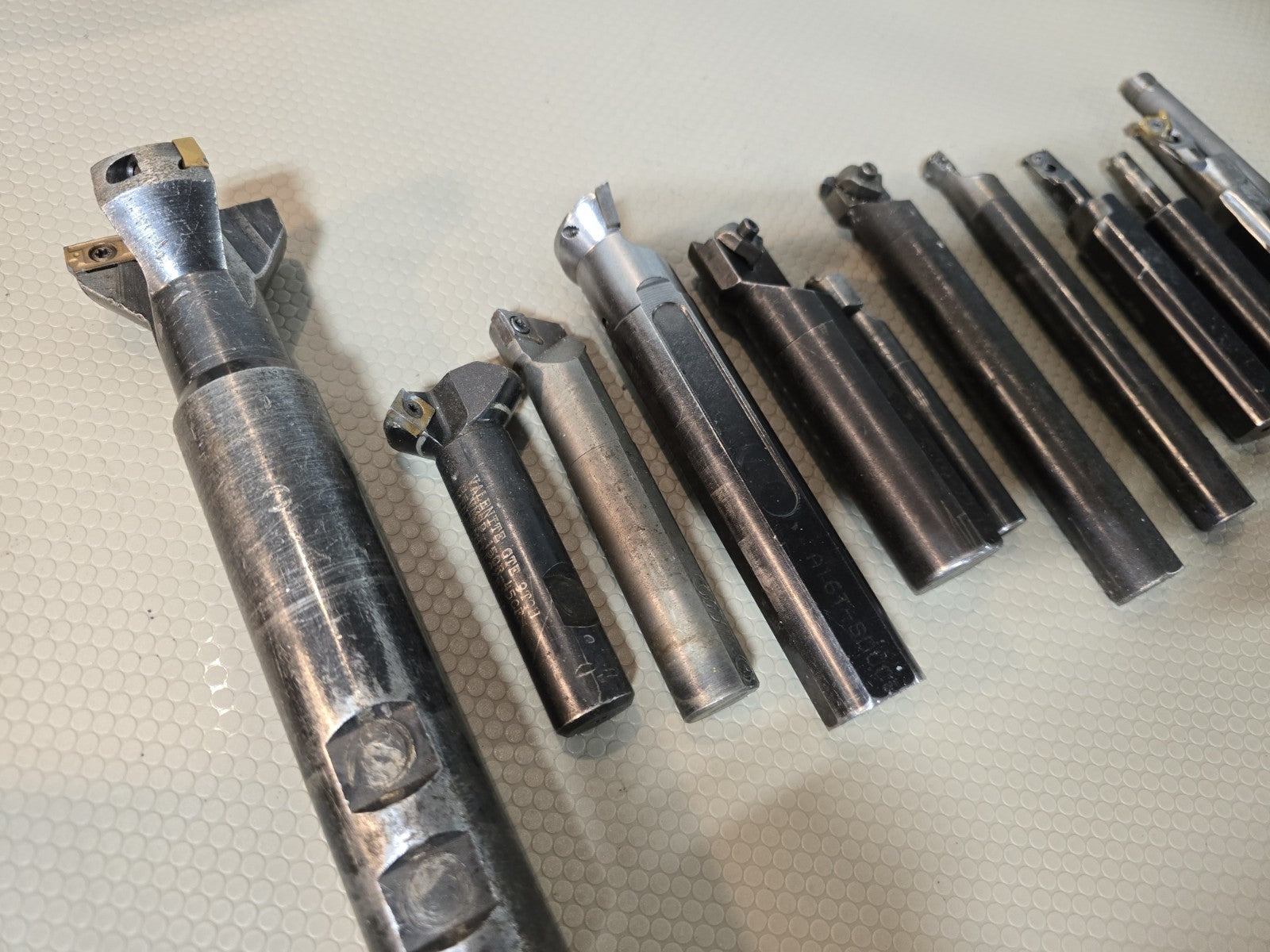 LOT OF BORING BARS END MILLS Cutters Shanks with Carbide Inserts 