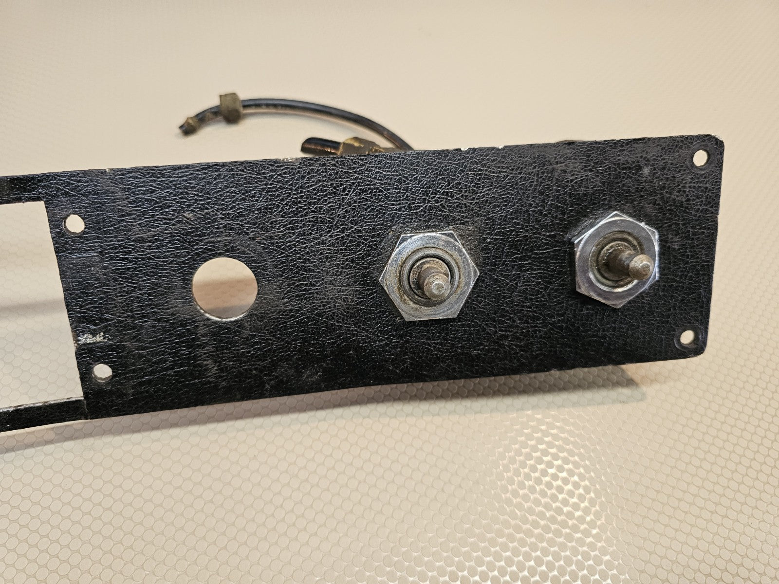 Kenworth OEM Dash Switch Panel Cluster Trim W900