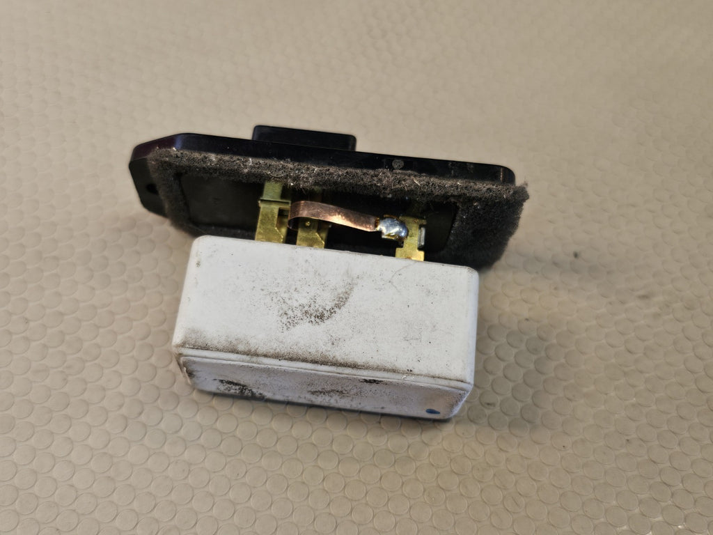 Santech Industries MT1815 BLOWER RESISTOR Motor Heater 