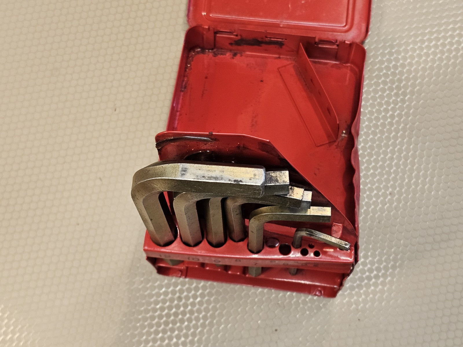 Snap-on Tools 11 Piece Metric Hex Key Set 2mm 12mm Snap On Red Case L Shape