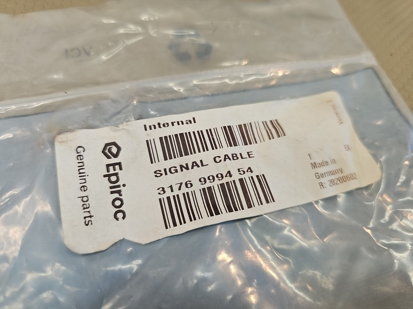 EPIROC New OEM SIGNAL CABLE 3176 9994 54 20200602 Germany