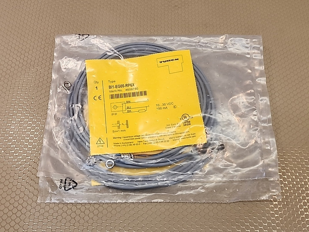 Turcks Bi1,5-EG05-RP6X Proximity Sensor NEW
