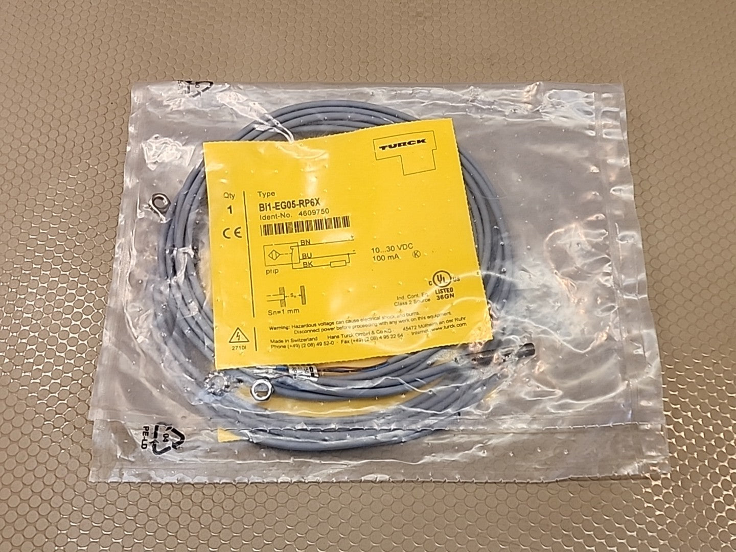 Turcks Bi1,5-EG05-RP6X Proximity Sensor NEW