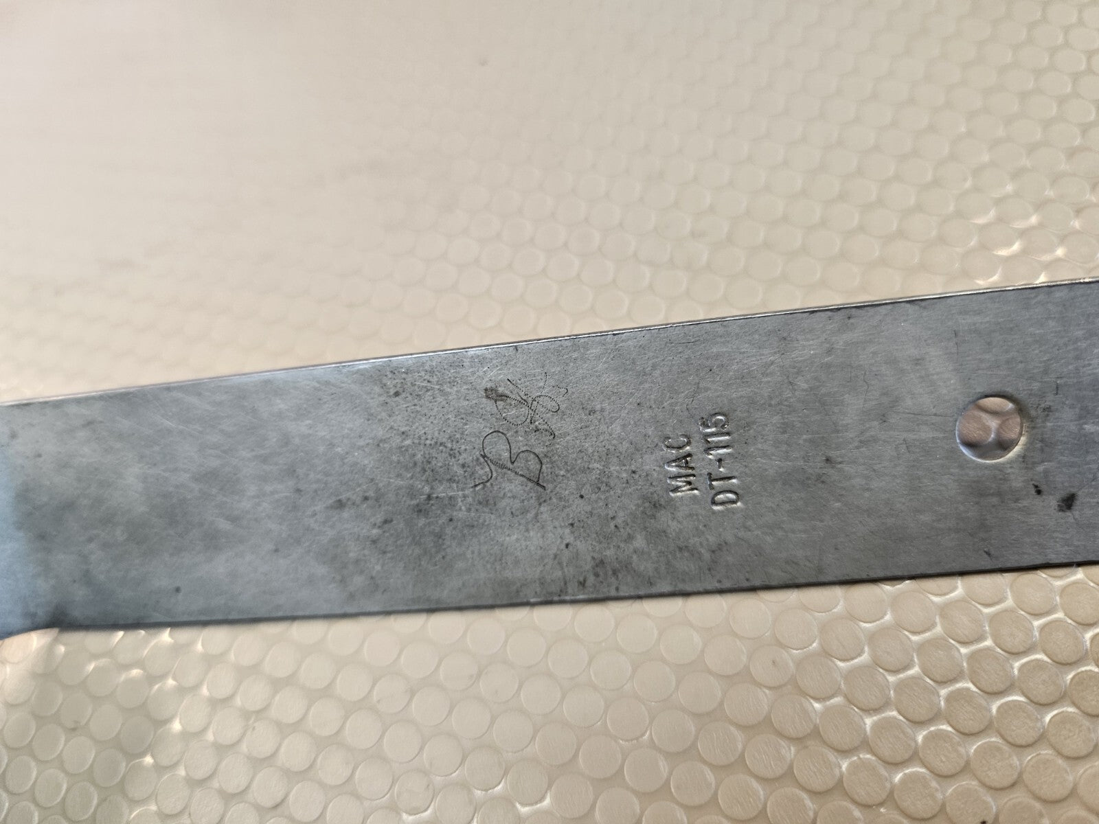 Mac Tools DT 115 Trim Removal Tool