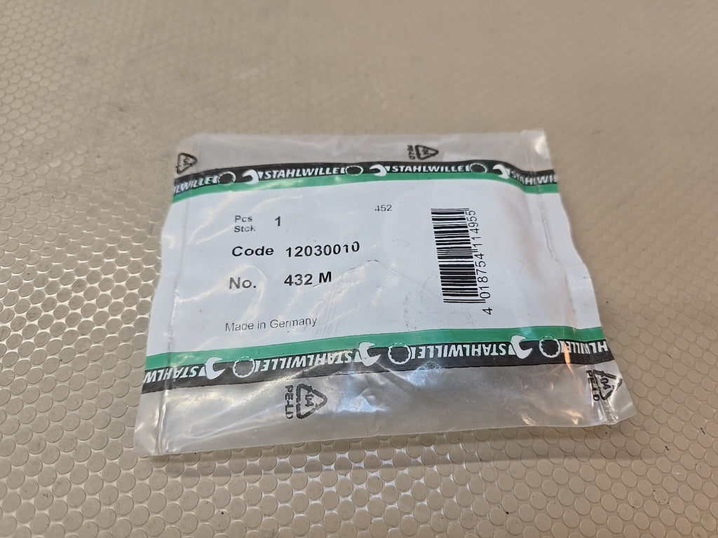 Stahlwille 12030010 432M Adaptor, 3/8" Socket, 1/2" Plug Germany NEW