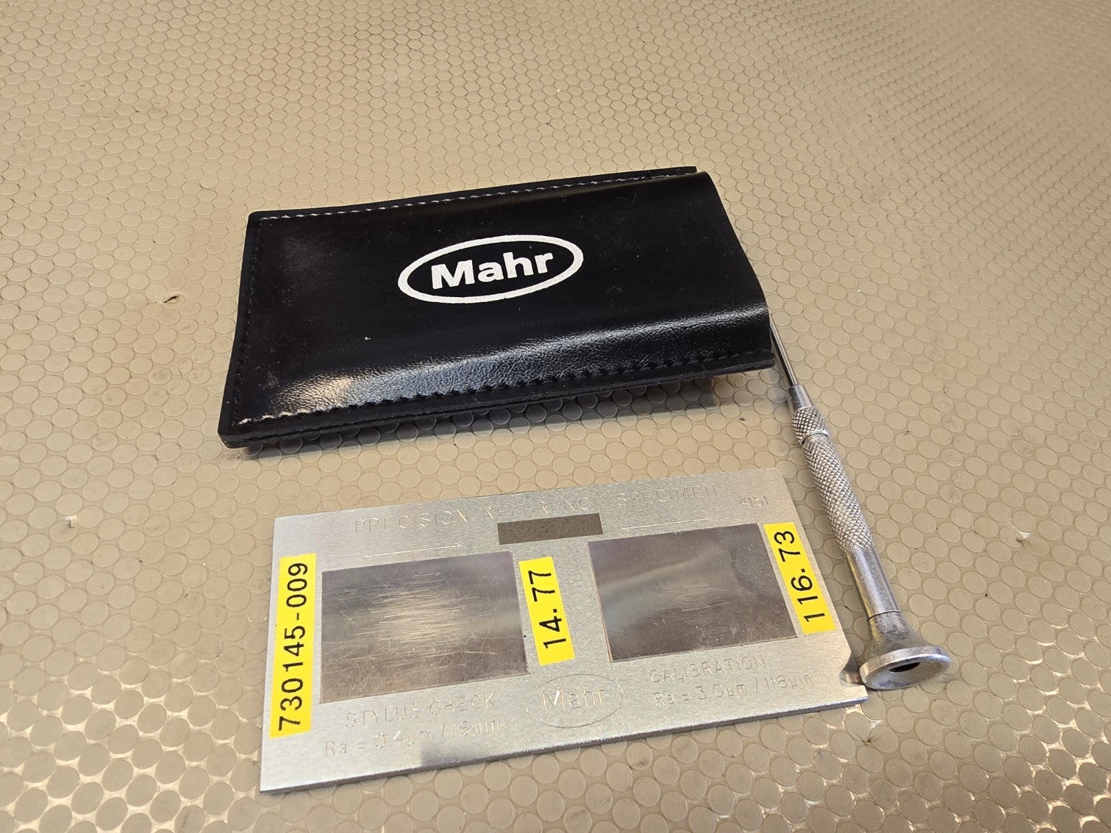 Mahr Federal Roughness Specimen 