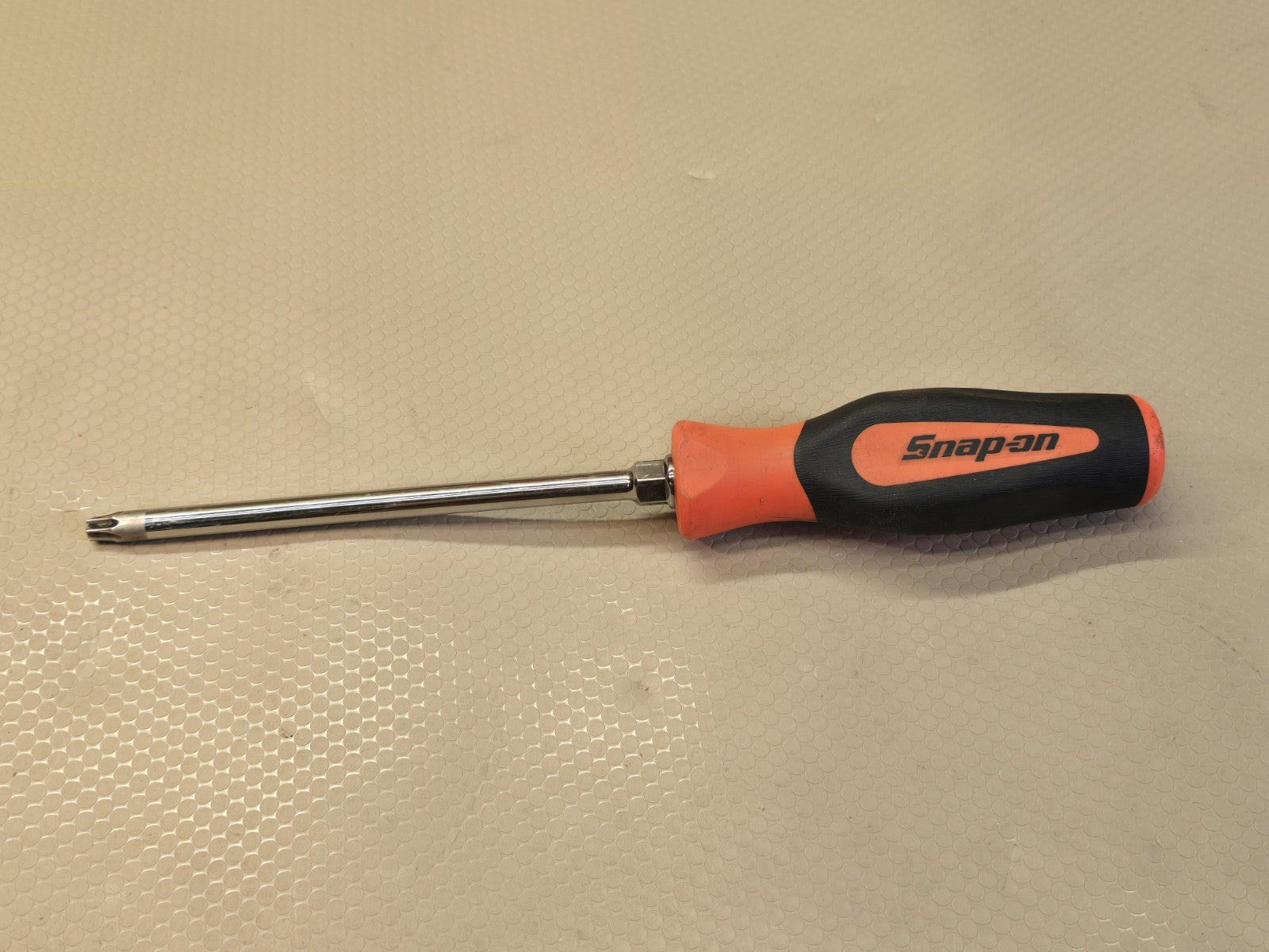 Snap-on Tools USA ORANGE T40 Torx Screwdriver SGDTX640B