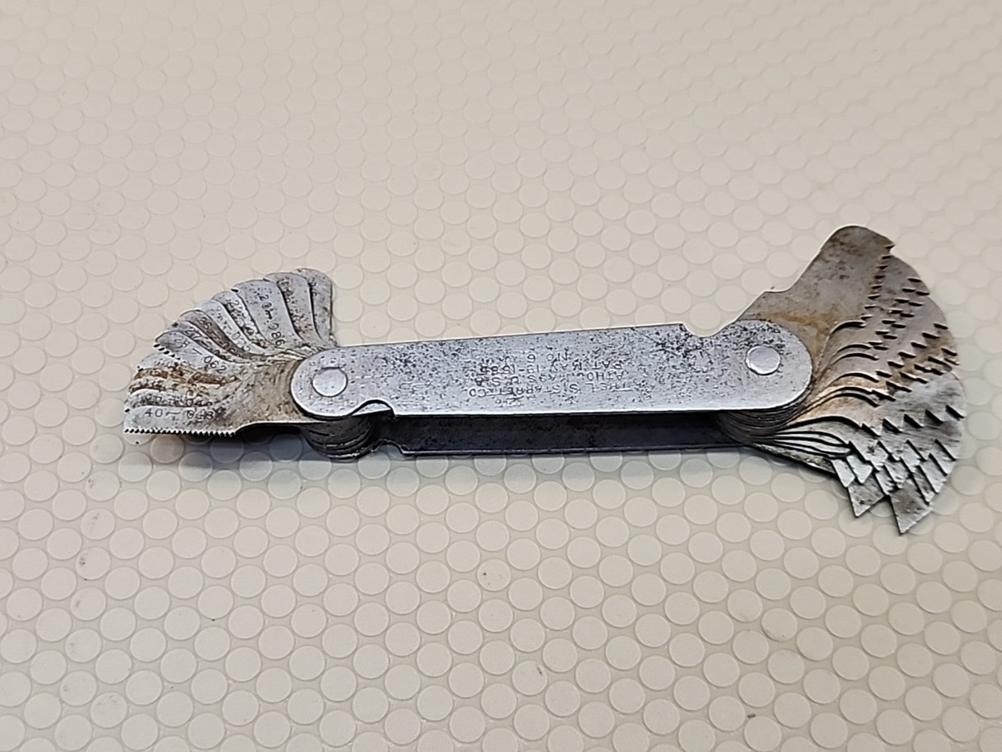 LS STARRETT CO ATHOL MASS NO. 6 SCREW PITCH GAGE 