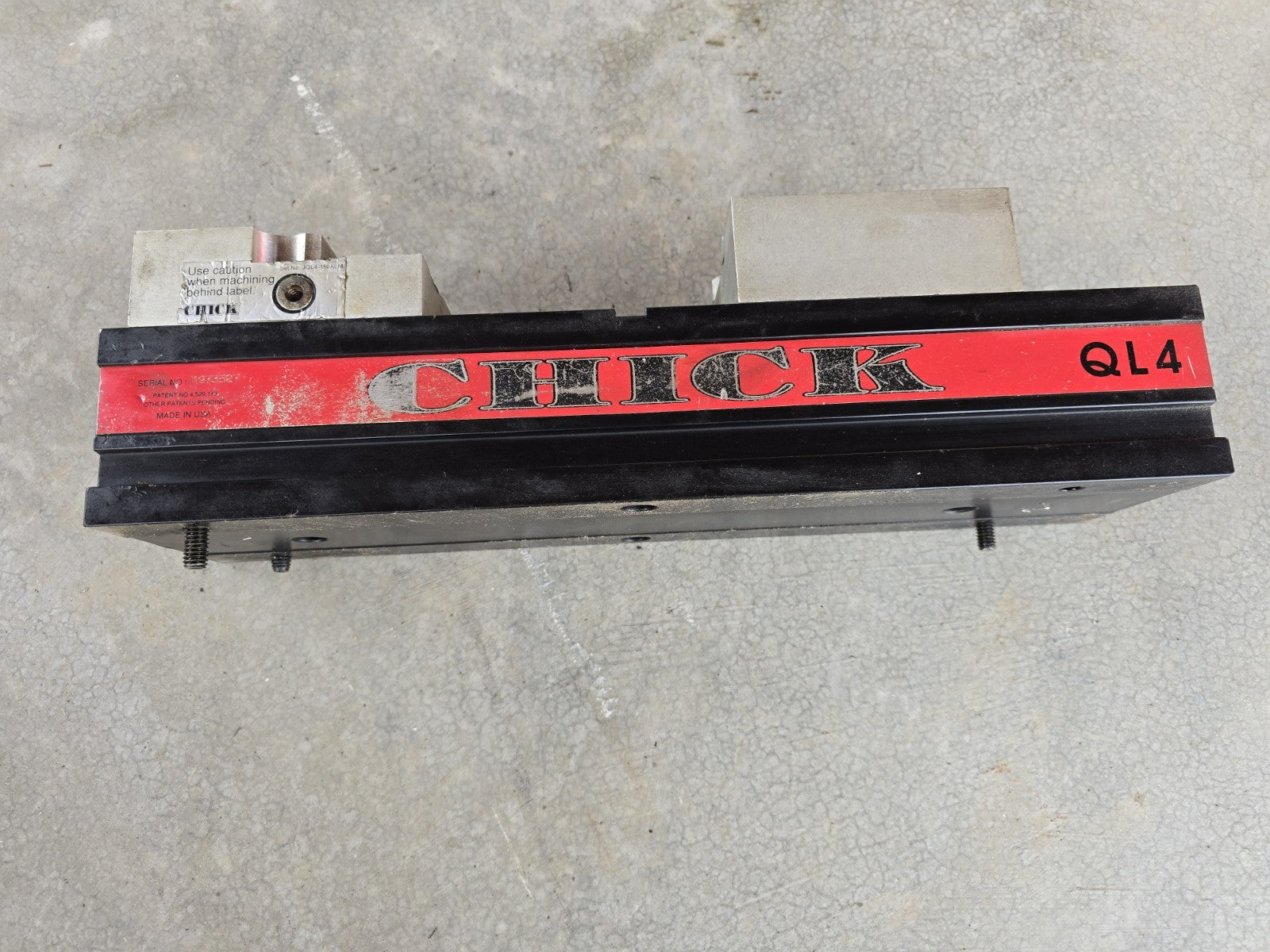 CHICK QL4 Vise With TOMBSTONE *CAN SPLIT*