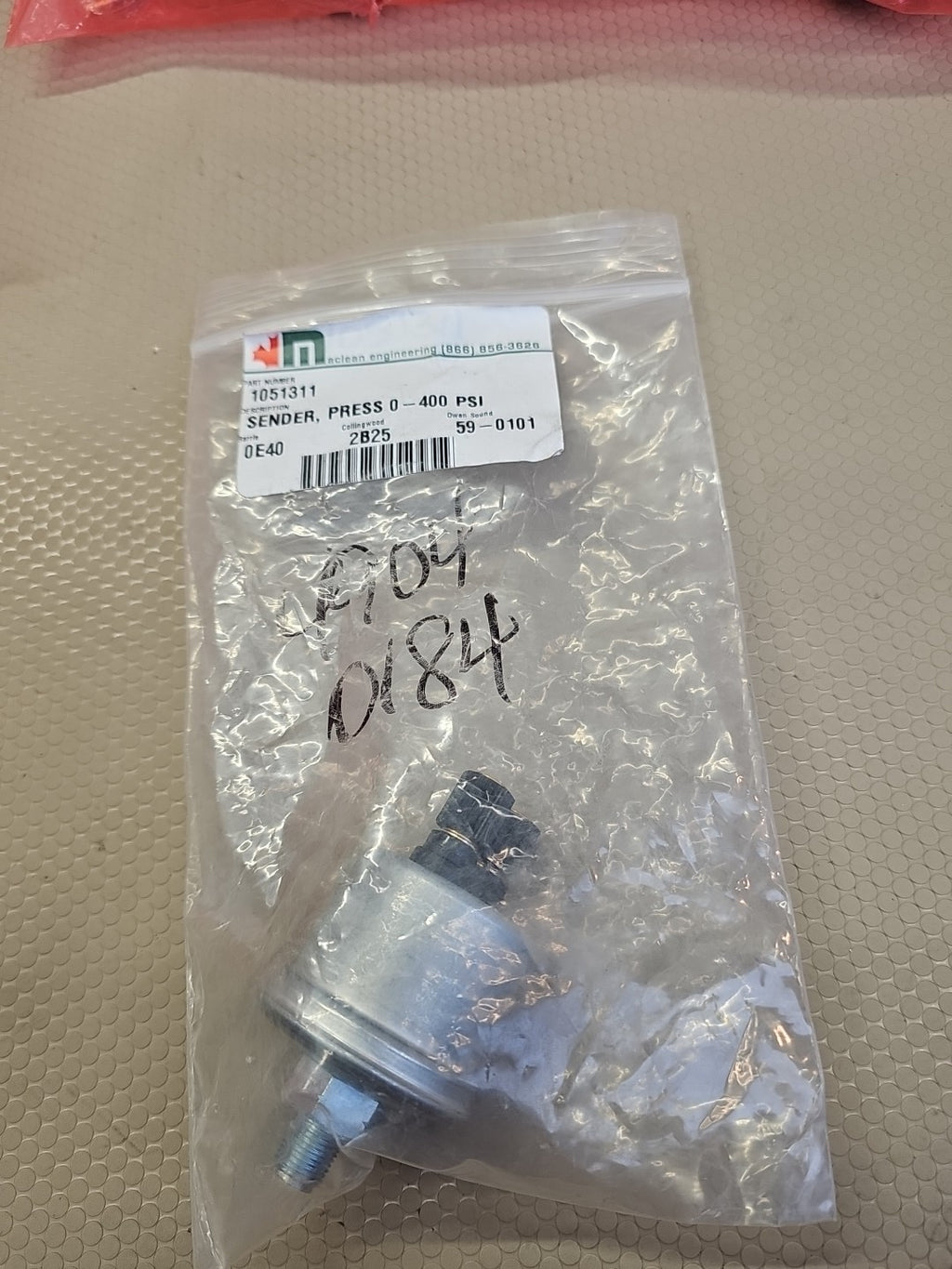 VDO Pressure Sender 321 38/8 0-28 bar Floating Ground 