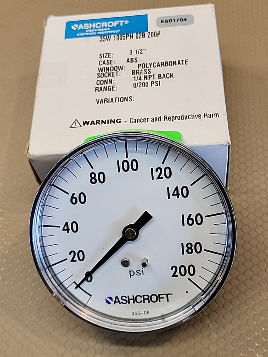 NEW ASHCROFT 35W 1005PH 02B 200# PRESSURE GAUGE 3-1/2" 0-200PSI