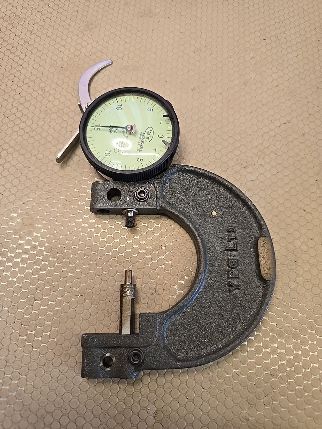 YPG Snap Gage 3 With Federal Mahr Dial Indicator 25M