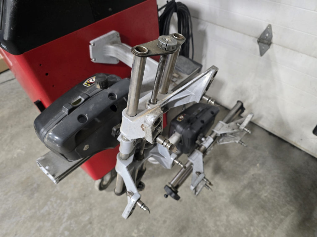Hunter S811 Computerized Wheel Alignment System with Monitor, and PC, FULL SET