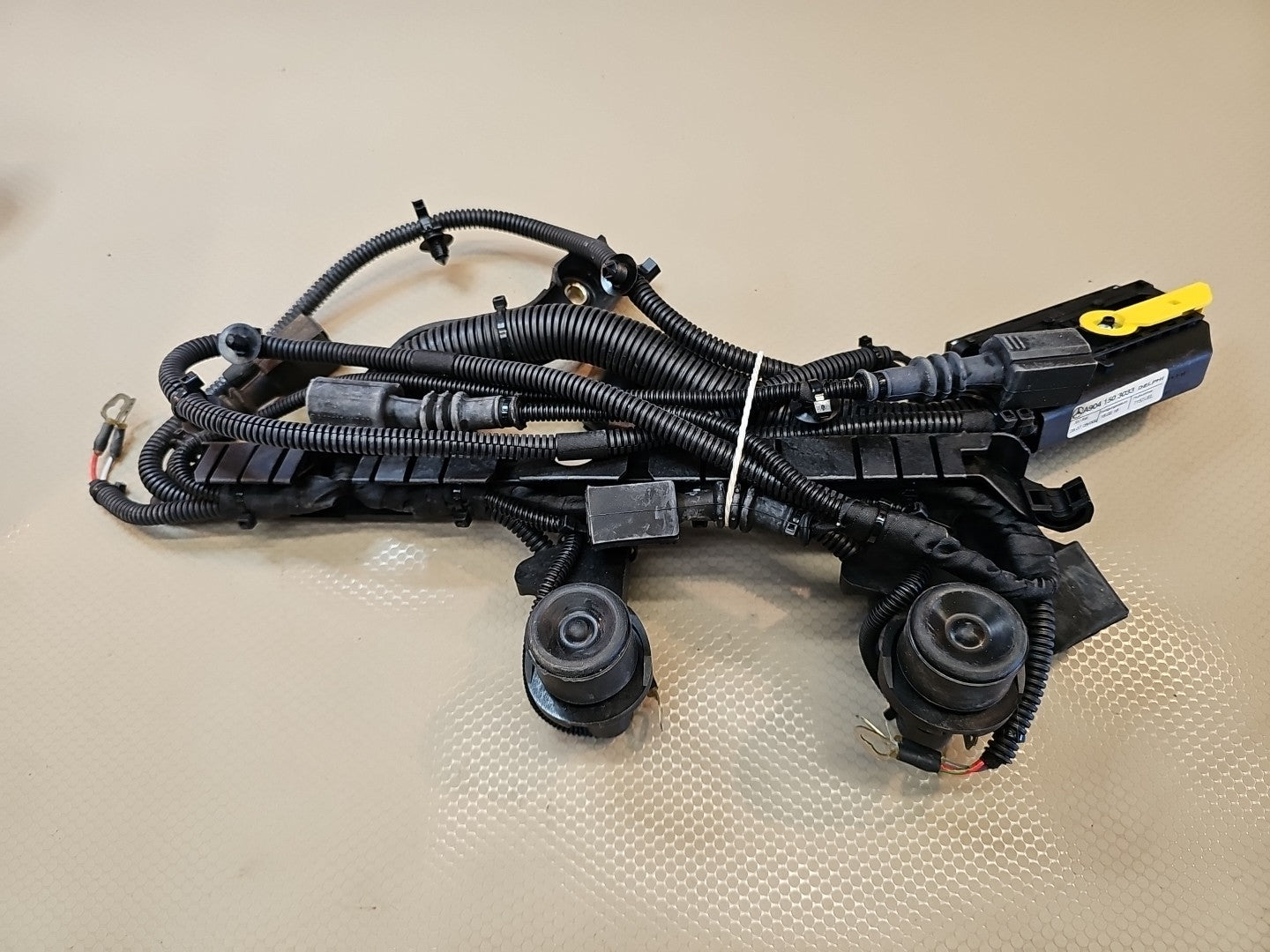 NEW OEM A9041503033 GENUINE Delphi MERCEDES WIRING HARNESS CABLE 904