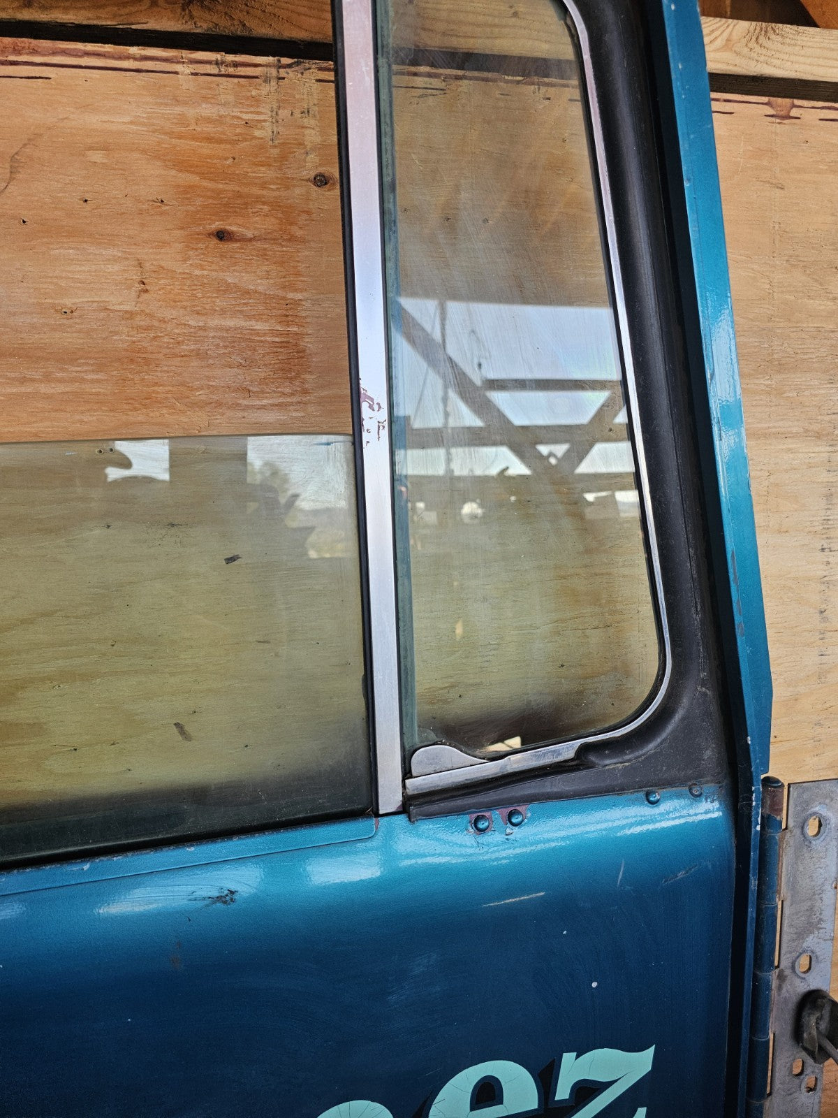 KENWORTH W900 DOOR ASSEMBLY OEM FRONT RIGHT PASSENGER