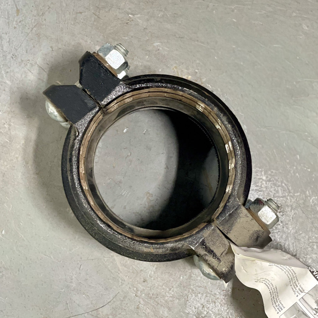 Victaulic Aquamine 4" Series 2970 Plain End PVC Pipe Coupling