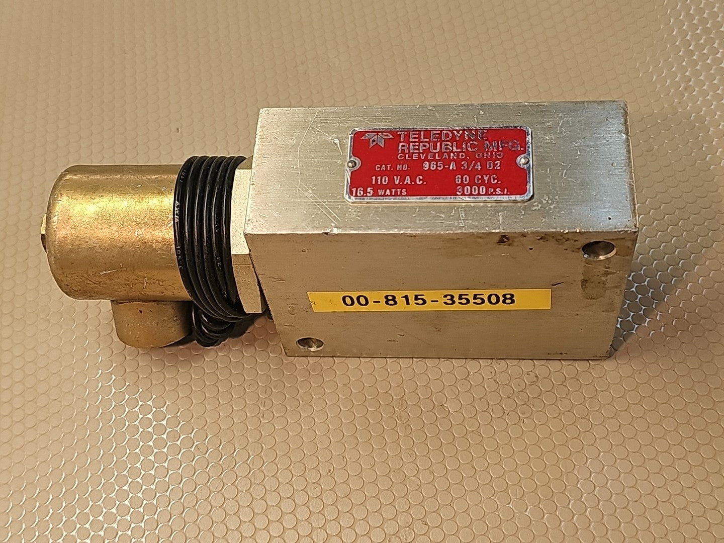 Teledyne CAT. NO. 965-A 3/4 D2 110VAC Solenoid Valve 60Cyc 3000 PSI 16.5W