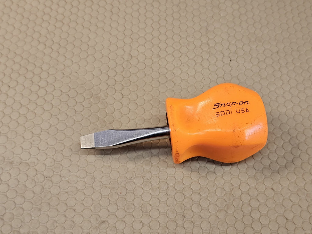 Snap-on SDD1 1/4" x 1-1/2" Hard Orange Handle Flat/Slotted Stubby Screwdriver US