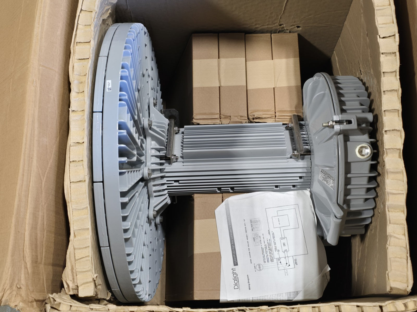 Dialight Vigilant LED High Bay High Output Light 480 Watts 120-277 VAC 55k Lumen