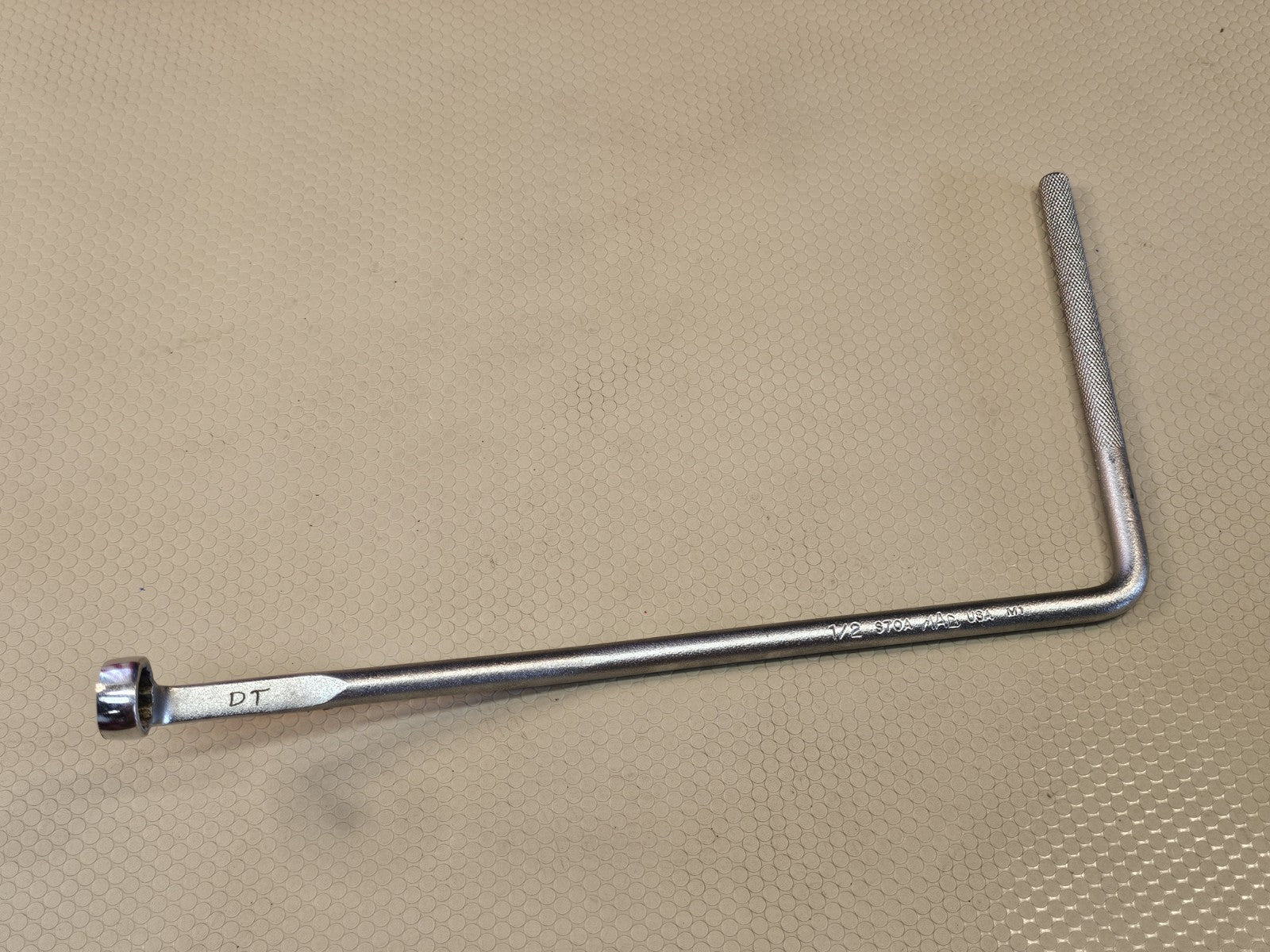 Mac Tools USA 1/2"/12PT Distributor Wrench (offset) with 11" in Length, P#S70a
