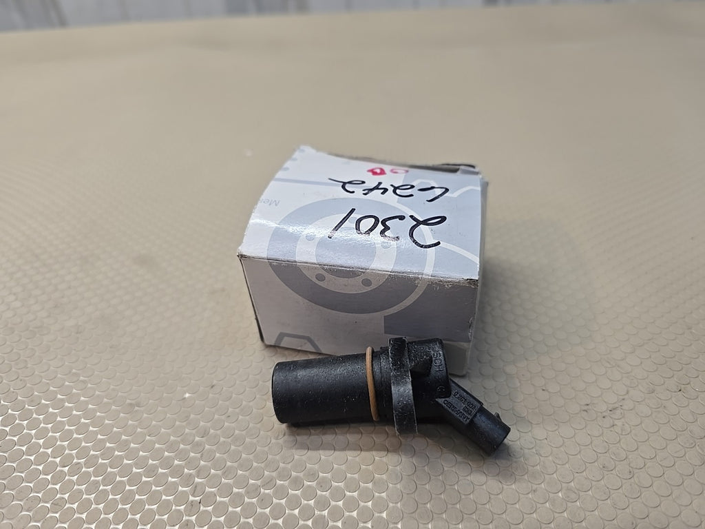 OEM Mercedes-Benz 0061534228 Crankshaft Position Sensor Genuine