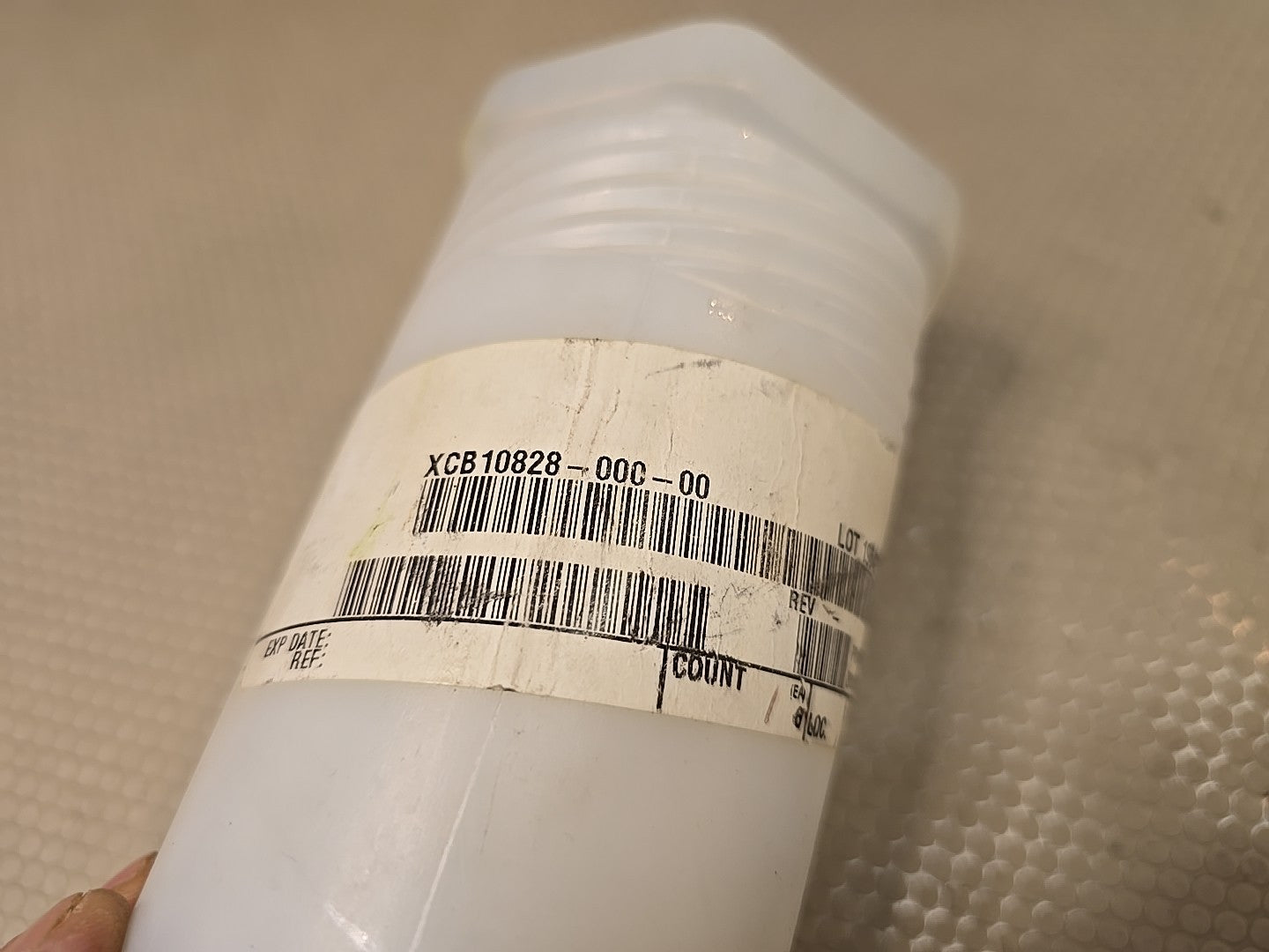 MOOG XCB10828-000-00 - 2 WAY ACTIVE CARTRIDGE VALVE ee12273-b