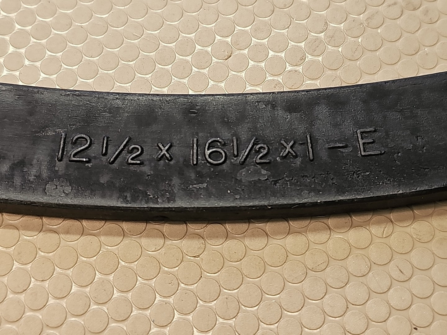 New Topog-E 12-1/2" x 16-1/2 x 1 - E Elliptical Manhole Gasket 