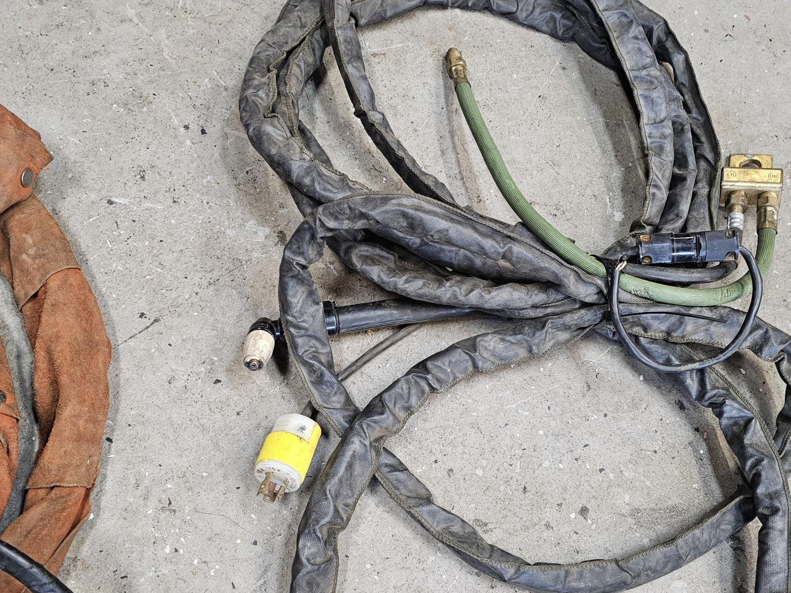 Set of 2 Welding Cable / Lines With Leather Cover Tig Mig Etc. 