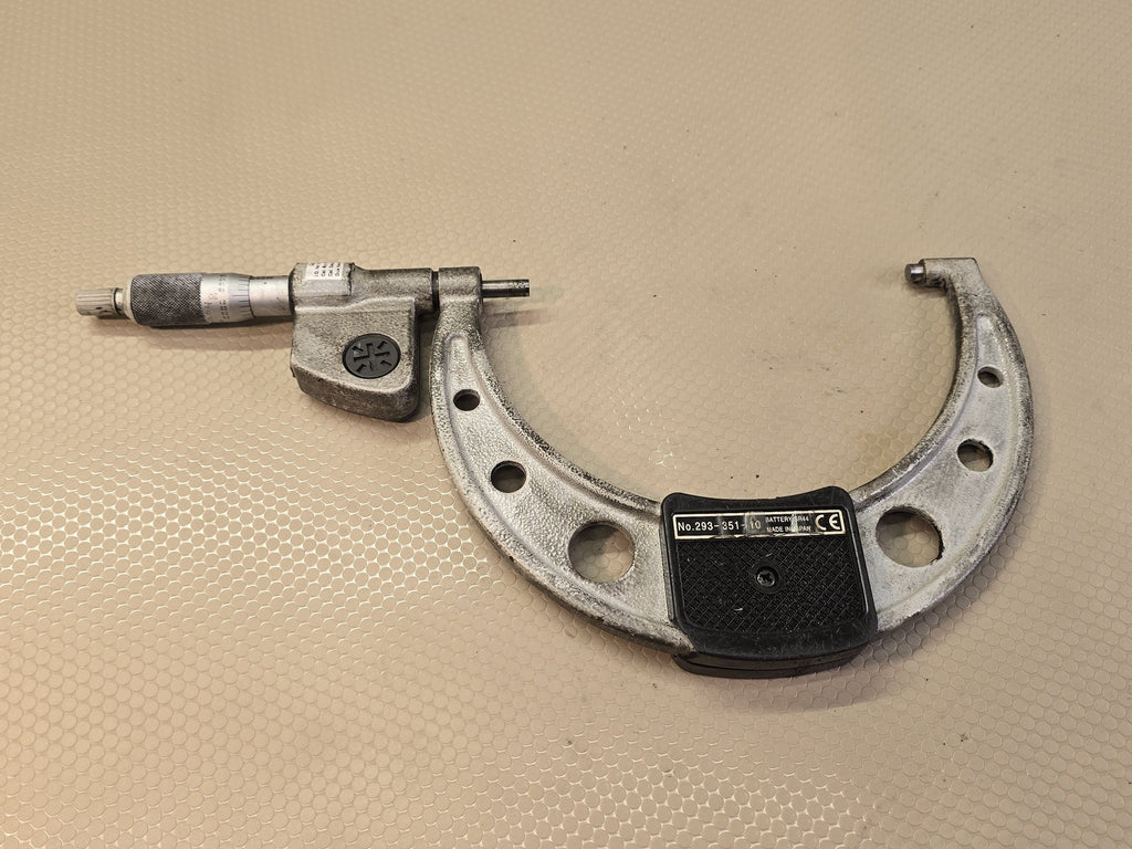 Mitutoyo 293-851-10 Digital Outside Micrometer 5-6" .0001" IP65