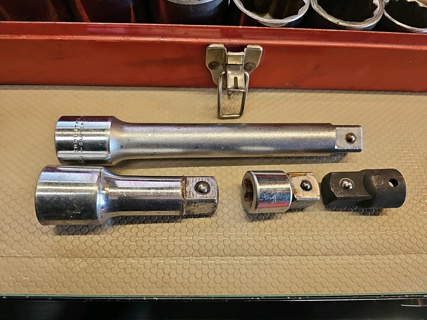 Craftsman USA 14PC 3/4 in Drive 12PT Socket Set with Metal Case G Series