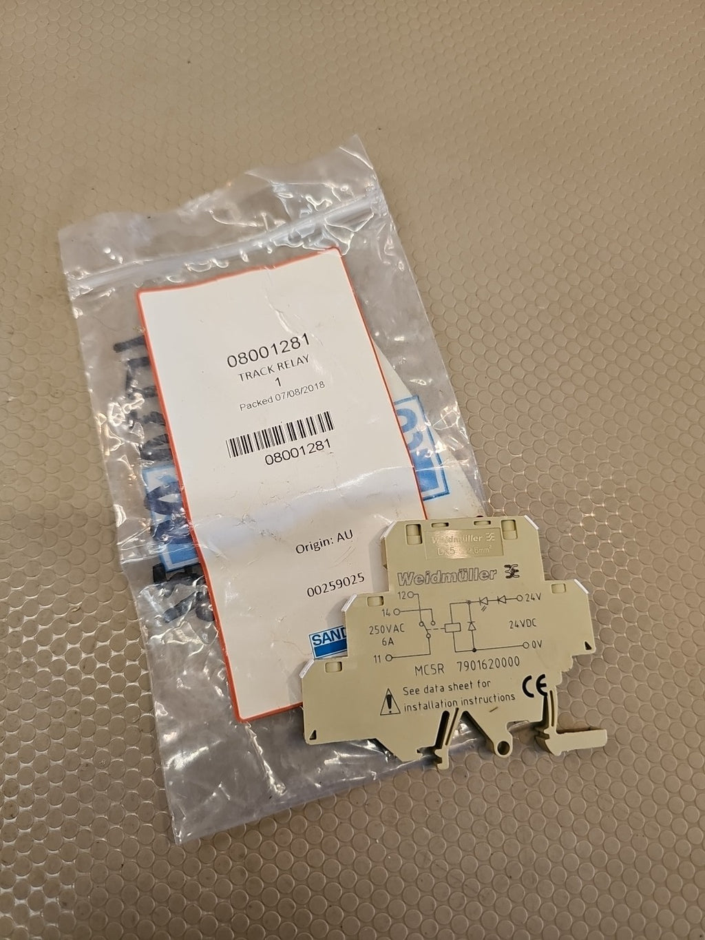 NEW! WEIDMULLER MC5R 7901620000 RELAY 24VDC NSNP Svandik
