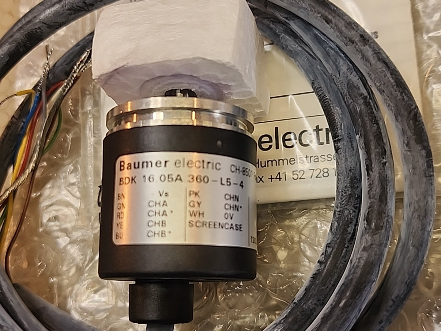 NEW BAUMER BDK 16.05A 360-L5-4 Incremental Shaft Encoder 