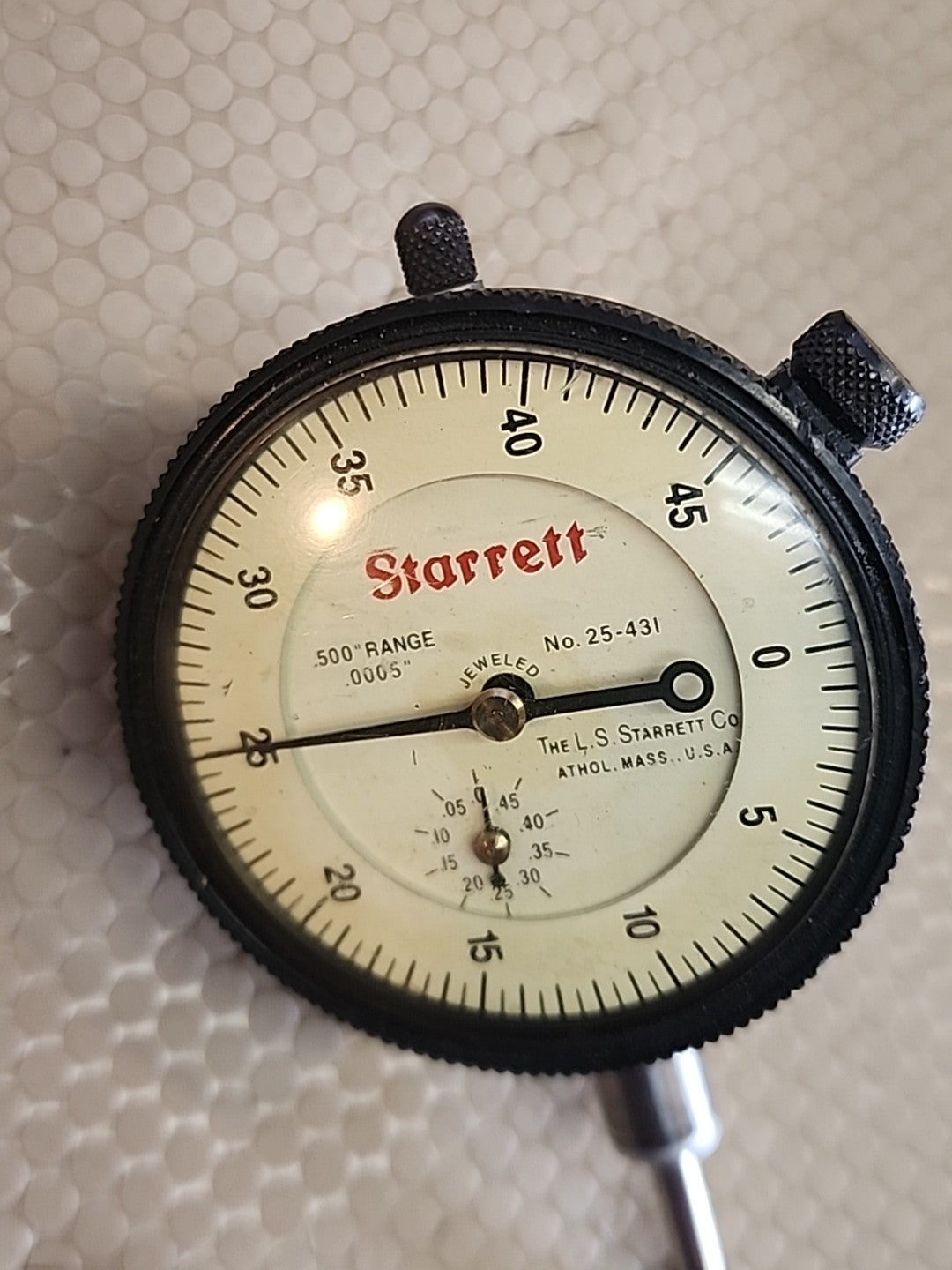 STARRETT 25-431J DIAL INDICATOR W/ .500 RANGE .0005" GRADS .05 PER REV 0-50 DIAL