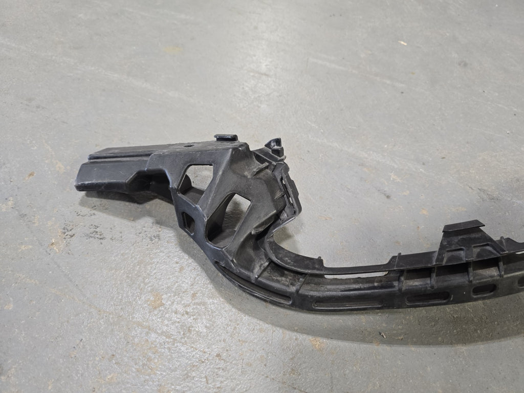 Genuine Porsche 991 GT3RS Rear Retaining Strip RH 99150583682 