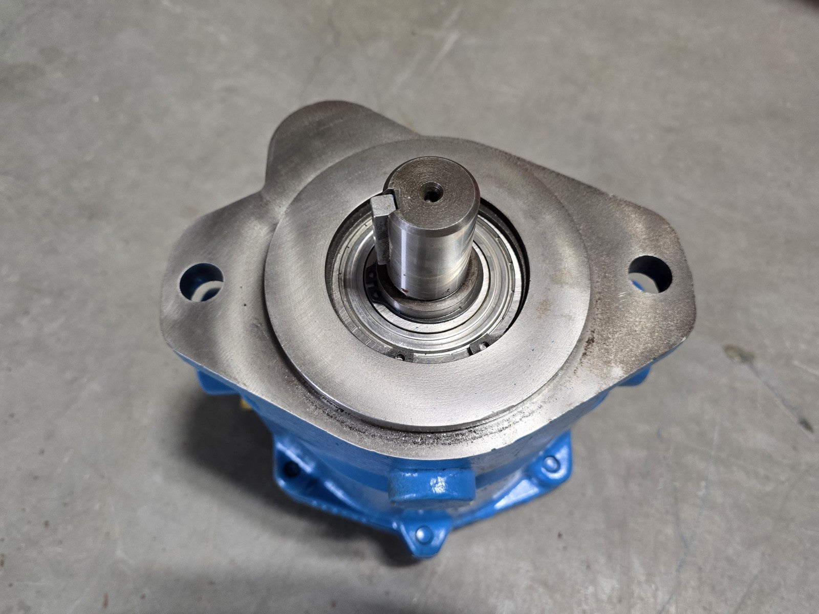 Eaton Vickers Hydraulic Pump PVB Series Coaxial Piston Pump PVB29RS20C11 *NEW*
