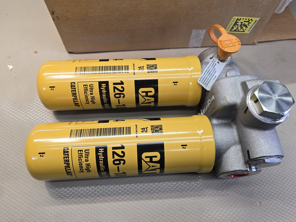 Caterpillar 211-5973 Filter Group Oil Assembly w/ Two 126-18 Hydraulic Filters