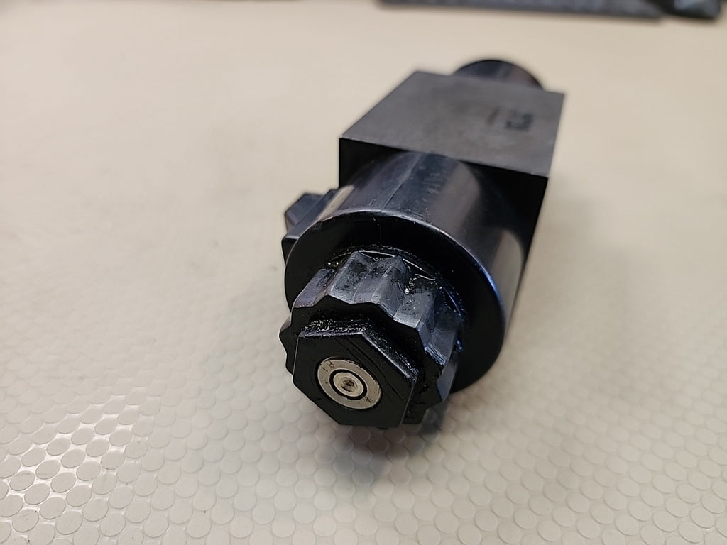 APC 8863 Hydraulic Steering Control Valve Orbitrol Unit Tractor Loader Forklift