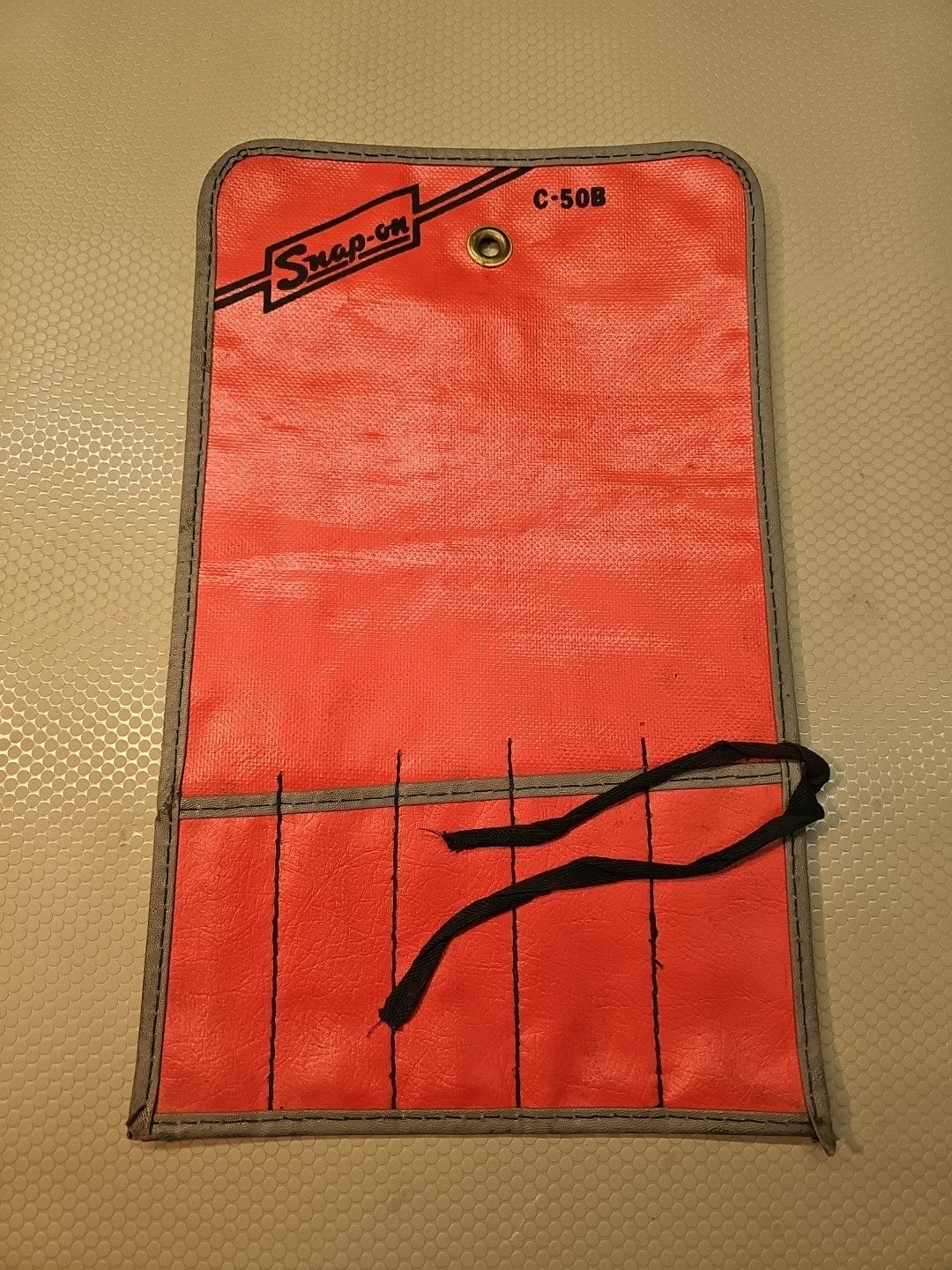 SNAP ON C-50B RED WRENCH  BAG POUCH ROLL 5 POCKETS *VINTAGE & MINT*