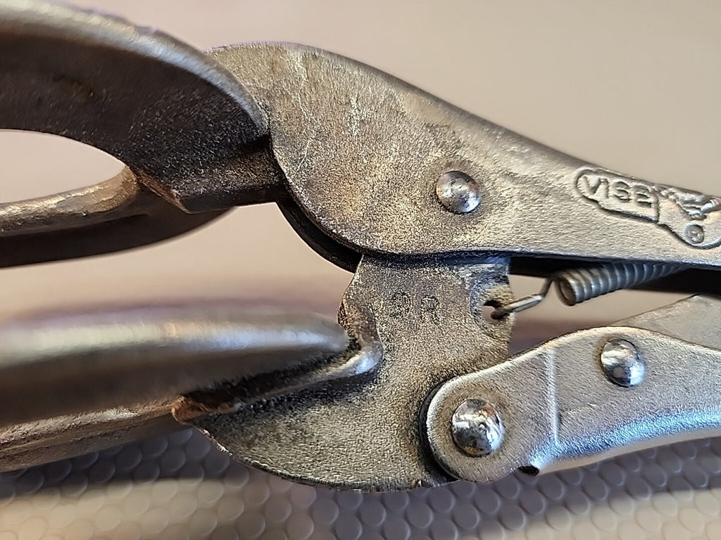 Vintage VISE-GRIP 9R Locking Panel Metal Clamp Petersen MFG Dewitt USA
