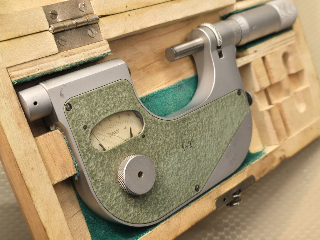 VIS Poland 1-2” Indicating Micrometer .0001” In Wood Box NICE