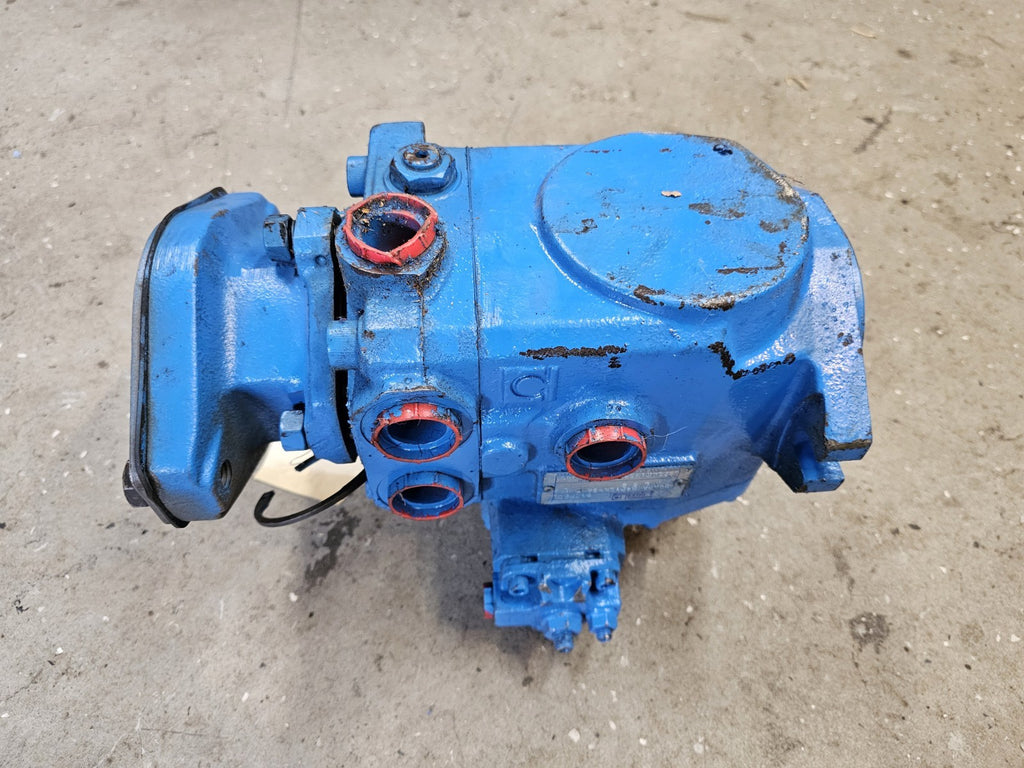 Bondioli & Pavesi Hydraulic Pump POMPA M4PV34-34 Co Axle Piston Pump 