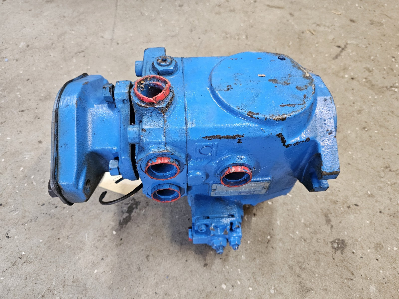 Bondioli & Pavesi Hydraulic Pump POMPA M4PV34-34 Co Axle Piston Pump 